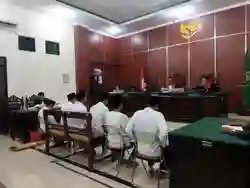Pemburu Mengaku Menembak Mati Badak Jawa di TN Ujung Kulon dari Jarak 10 Meter